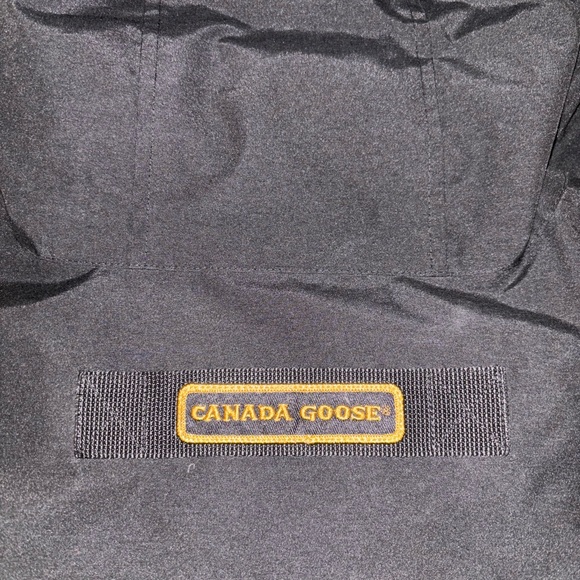 Canada goose Langford parka for men size XL - Picture 4 of 5